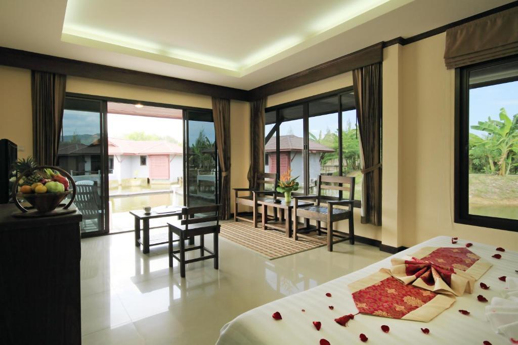 Phuket The Villa Laemhin Lagoon Resort מראה חיצוני תמונה