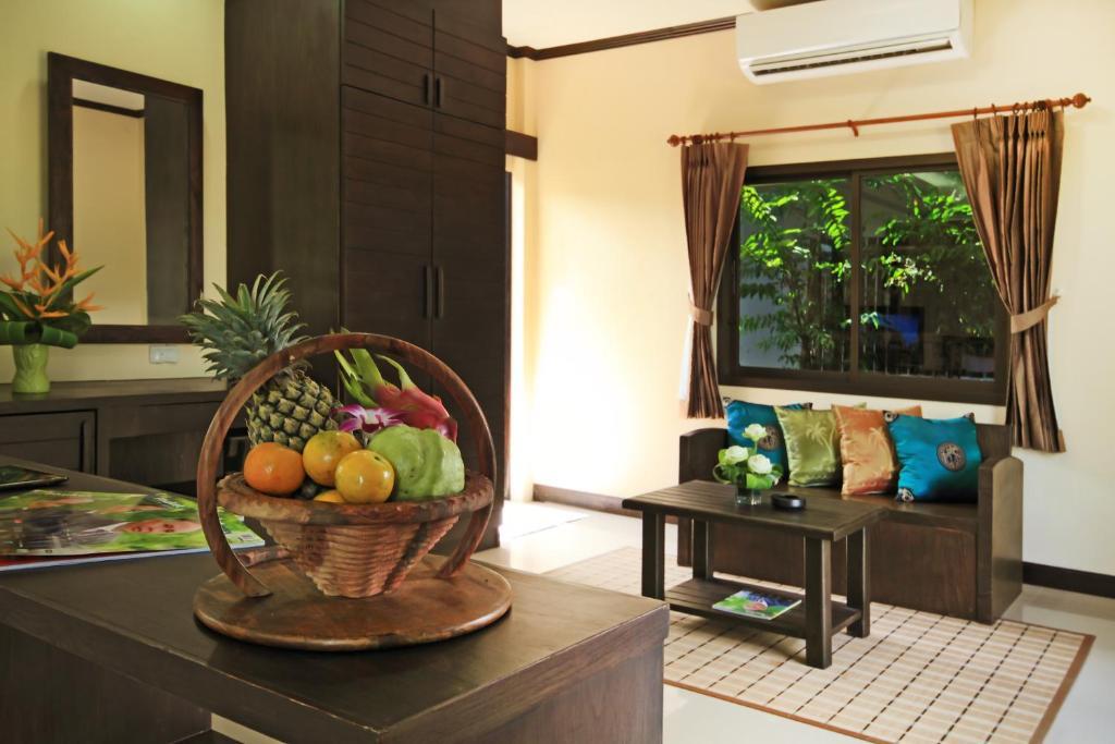 Phuket The Villa Laemhin Lagoon Resort חדר תמונה