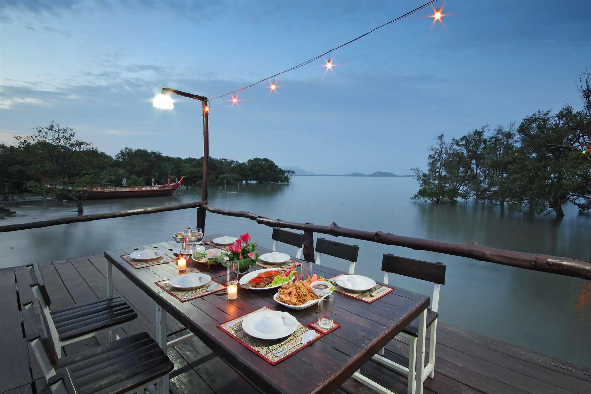 Phuket The Villa Laemhin Lagoon Resort מראה חיצוני תמונה