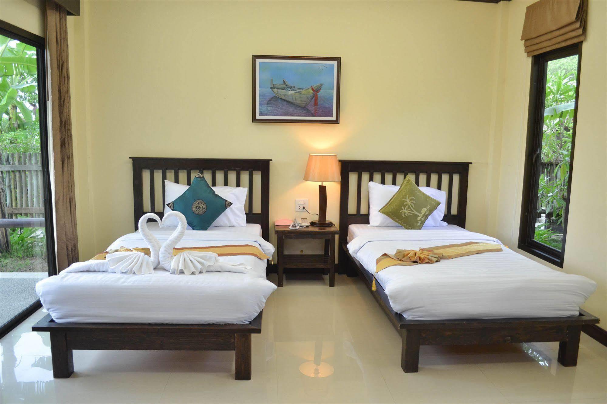 Phuket The Villa Laemhin Lagoon Resort מראה חיצוני תמונה